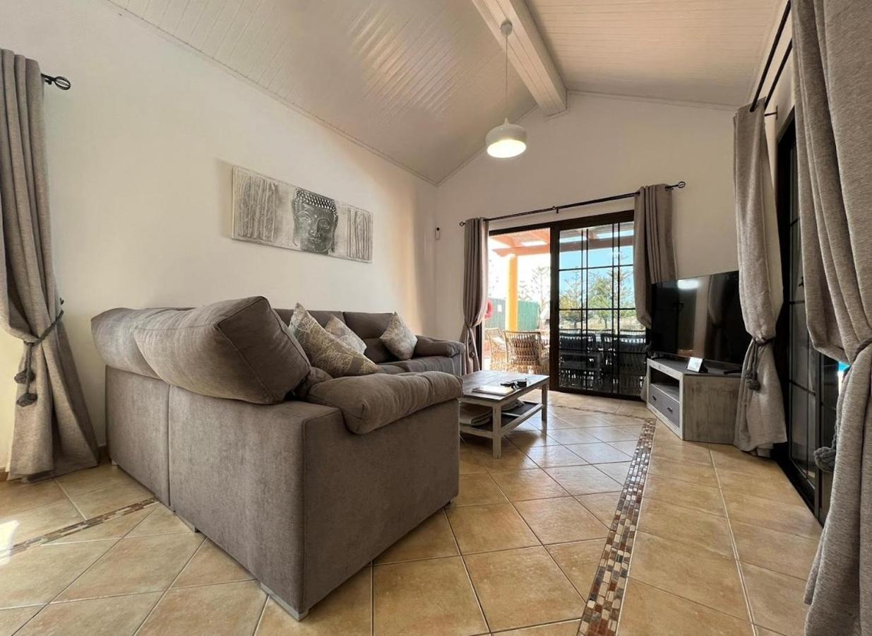 Villa Eva - New To The Market, Fully Refurbished Licensed Villa - Private Pool Калета-де-Фусте Экстерьер фото